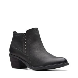 Clarks Neva Lo (Black Leather) Women's Boots