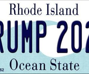 KC-12252 1.5 x 3 in. Trump 2020 Rhode Island Novelty Metal Key Chain