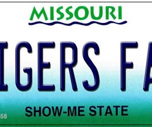 KC-12858 1.5 x 3 in. Tigers Fan Novelty Metal Key Chain