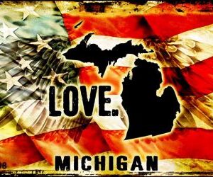 KC-8608 1.5 x 3 in. Michigan Love Novelty Metal Key Chain