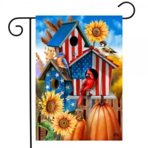BLG01842 American Fall Birdhouses Garden Flag