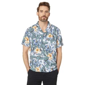 Levi's(r) Mens Short Sleeve Classic Camper (Andromeda Tropical V2 Cloud Dancer) Men's Clothing